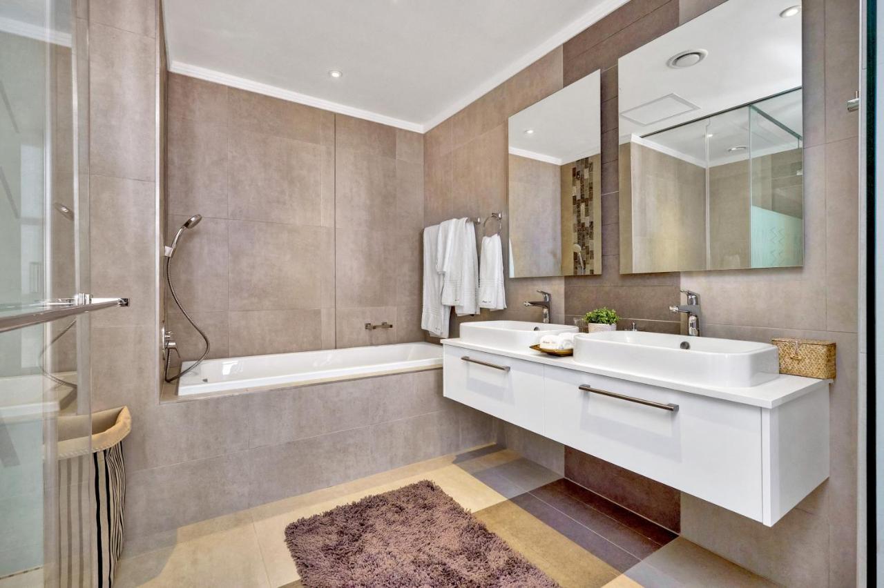 Sandton Apartment 15 West Road South Johannesburg Exterior foto