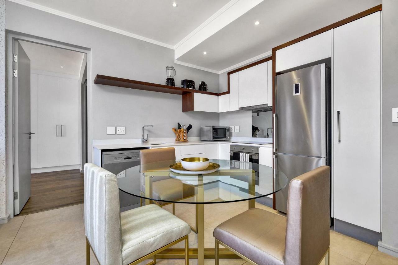 Sandton Apartment 15 West Road South Johannesburg Exterior foto